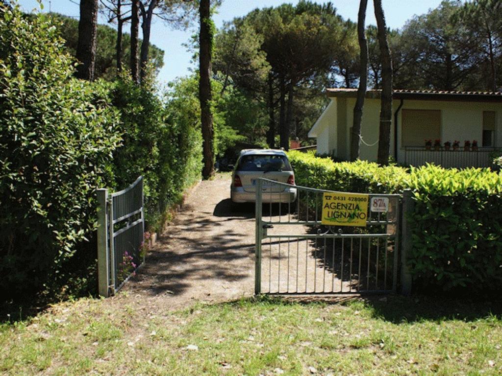 Lignano Riviera Villa Economica Lignano Sabbiadoro Exterior photo